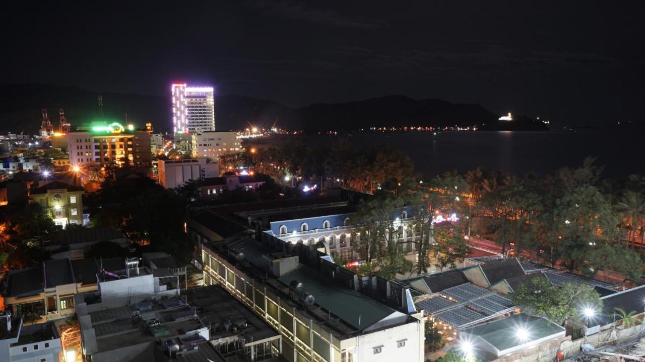 Khách Sạn Sao Việt Quy Nhon Esterno foto