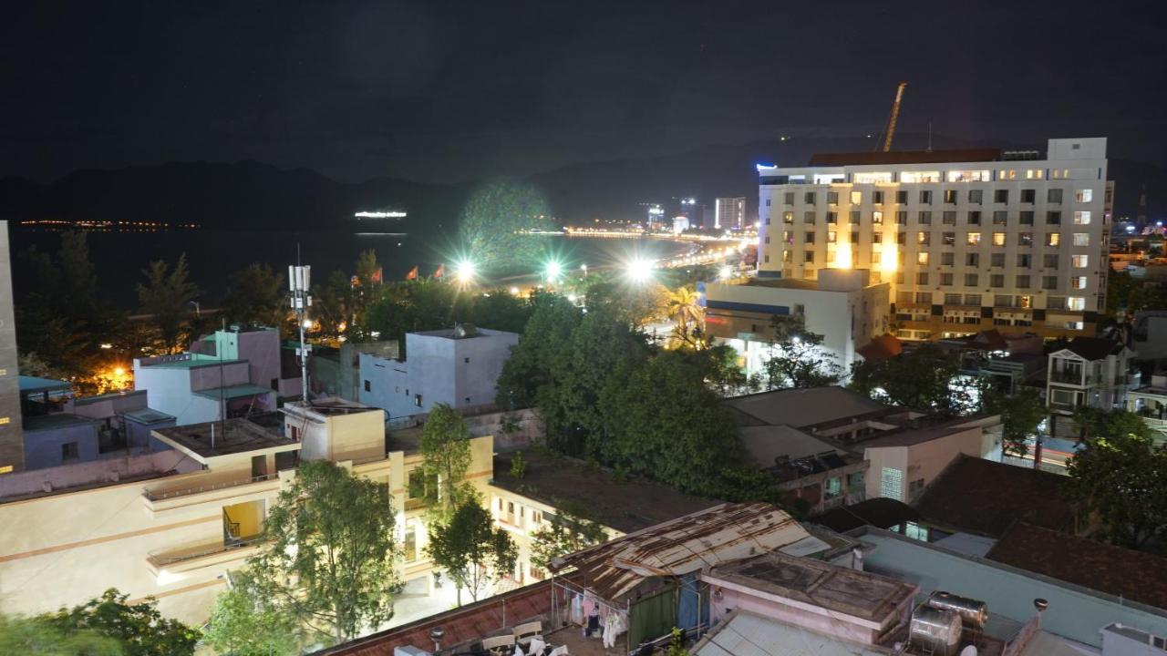 Khách Sạn Sao Việt Quy Nhon Esterno foto